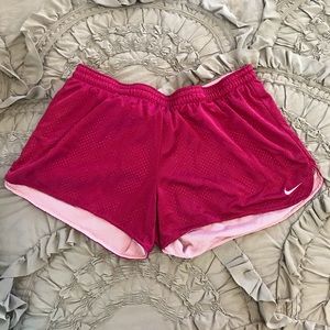 Nike Dri-Fit mesh shorts Size Large